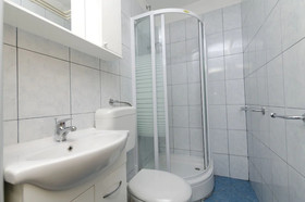 Apartments And Room Mate Mare