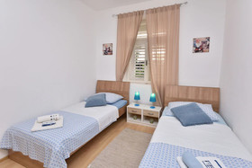 Apartments Dragica