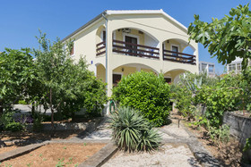 Apartments Grozdana