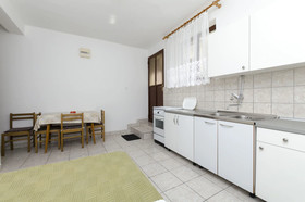 Apartments Ivica