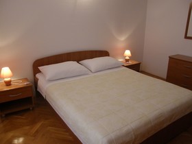 Apartments Ljubo
