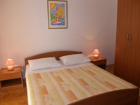 Apartments Ljubo