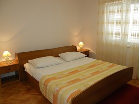 Apartments Ljubo