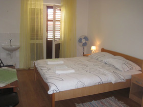 Apartments Paško