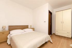 Apartments Svetin