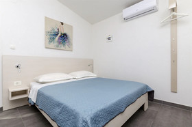 Apartments Uvala