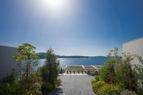 Golden Rays Luxury Villas