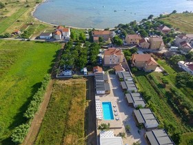 Apartments Ani - with pool