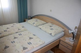 Apartments Biskup