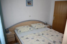 Apartments Biskup