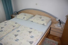 Apartments Biskup