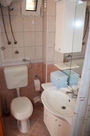 Apartments Biskup