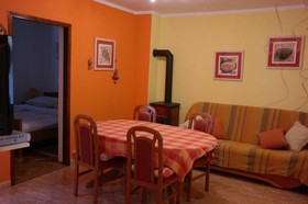 Apartments Biskup