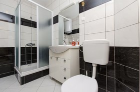 Apartments Glavan
