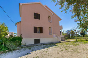 Apartments Nikola