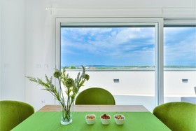 Crowonder Luxury Marijana Apartments