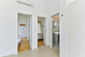 Crowonder Luxury Marijana Apartments