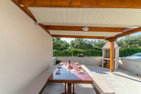 Villa Luscinia