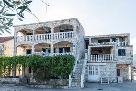 Apartments Bozovic