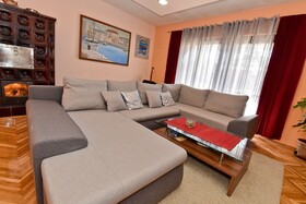 Family Home Agava