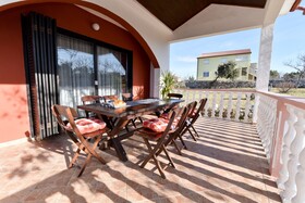 Family Home Agava