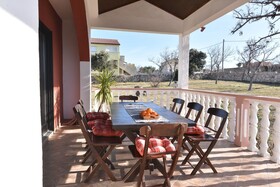 Family Home Agava