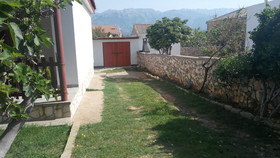 House Ana