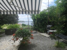 Moja Ane
