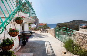 Villa Ljubo Razanj