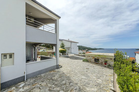 Apartment Mezaroca