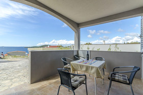 Apartment Mezaroca