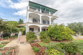 Apartments Adela