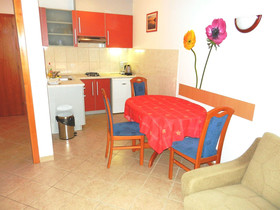 Apartments Aurel