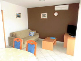 Apartments Aurel