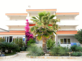 Apartments Aurel
