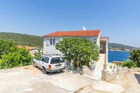 Apartments Božo