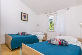 Apartments Božo