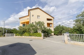 Apartments Bosko