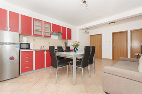 Apartments Ema