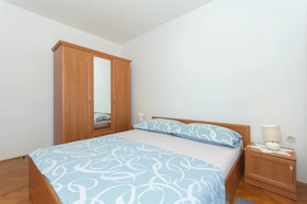Apartments Ema