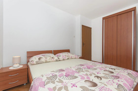 Apartments Ema