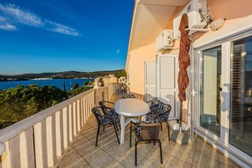 Apartments Ilija