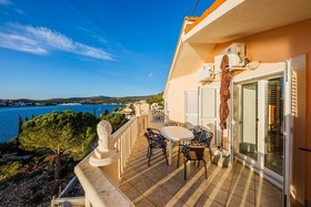 Apartments Ilija