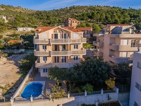 Apartments Ilija