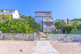Apartments Jadranka
