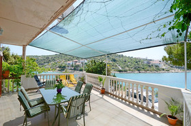 Apartments Kresimir