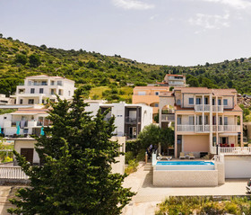 Apartments Ksenija