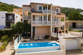 Apartments Ksenija