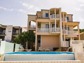 Apartments Ksenija