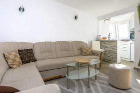 Apartments Lidija